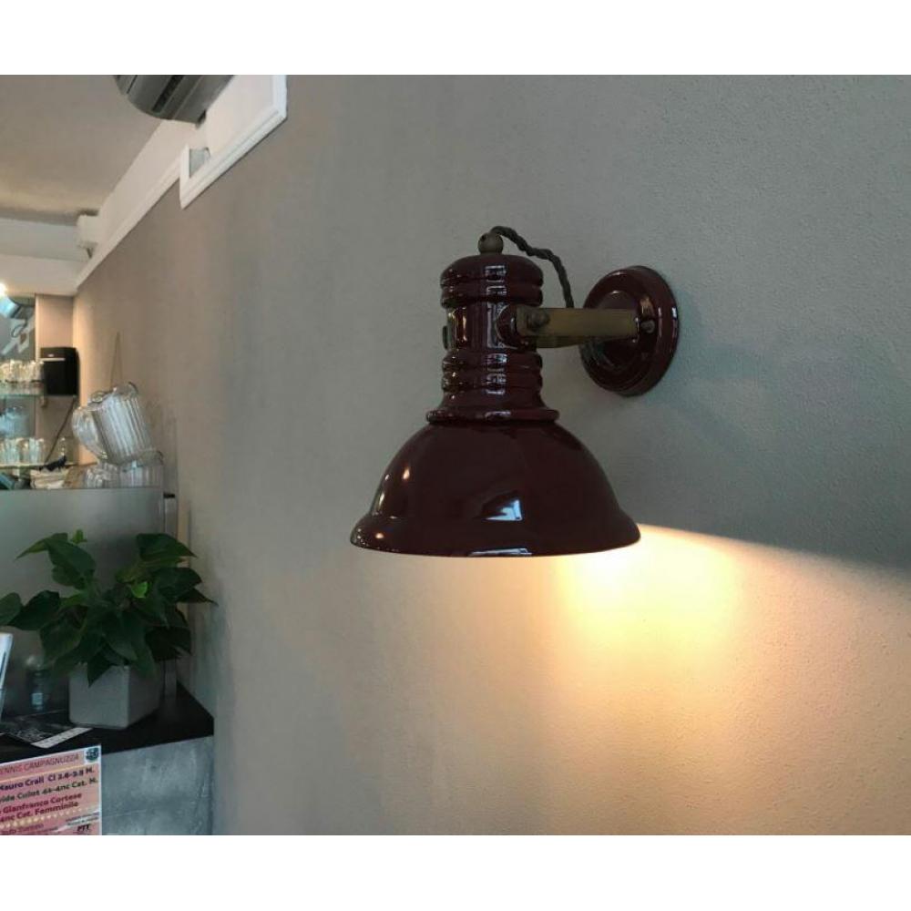 lampa loft industrial vintage modern kopottas rozsdas bordo falikar vilagitas logos logatott kotel feny letisztult kezzel keszult edison izzo hangulat vilagitas ferroluce retro budapest formavivendi.jpg